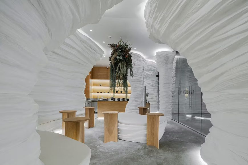 005-ksana-tea-house-a-cave-like-matcha-retreat-in-central-bangkok-plaza-1390x927