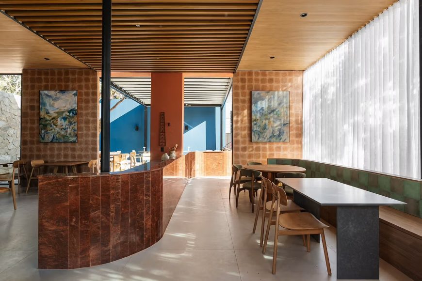 003-cozze-ristorante-recasts-italian-warmth-for-brasilias-urban-dining-1390x927