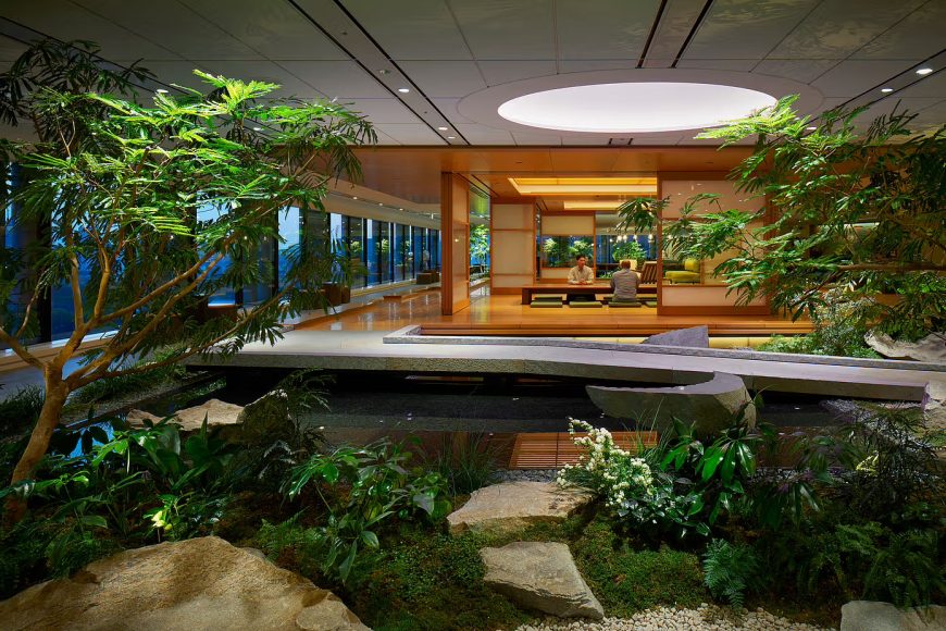 009-salesforce-tokyo-ohana-floor-hinoki-warmth-meets-sky-high-views-above-1390x927